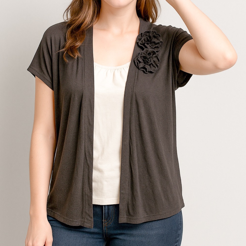 Elena Solano Black Open Front Rosette Cardigan 3X Plus Size Short Sleeve Layer - Picture 2 of 10